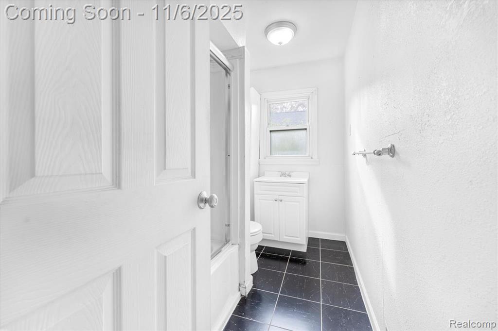 5963 Vivian Street, Taylor, MI 48180 — Photo 7