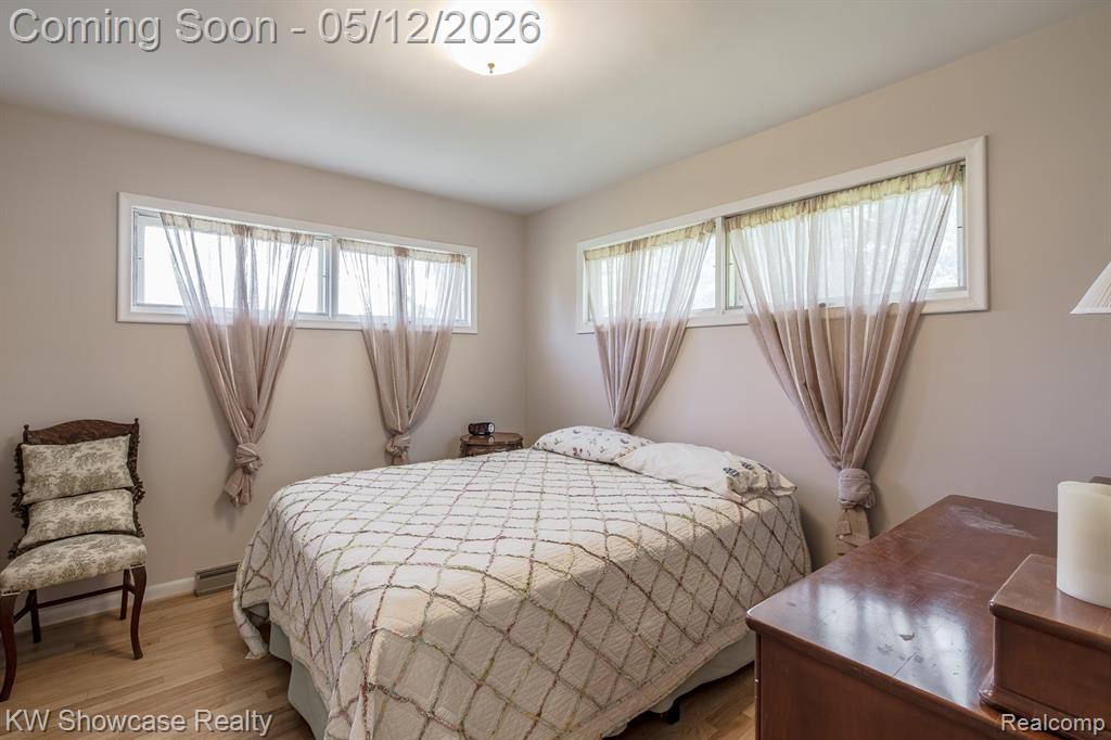 4344 Waterloo Street, Waterford, MI 48329 — Photo 12