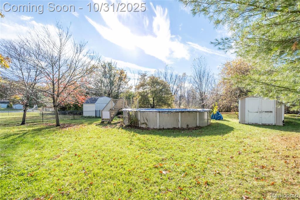 7036 Glen Oak Drive, Grand Blanc, MI 48439 — Photo 25