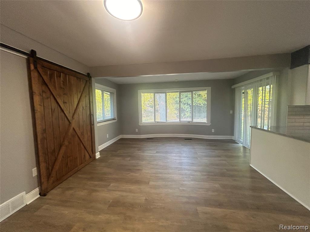 45449 Sterritt Street, Utica, MI 48317 — Photo 16