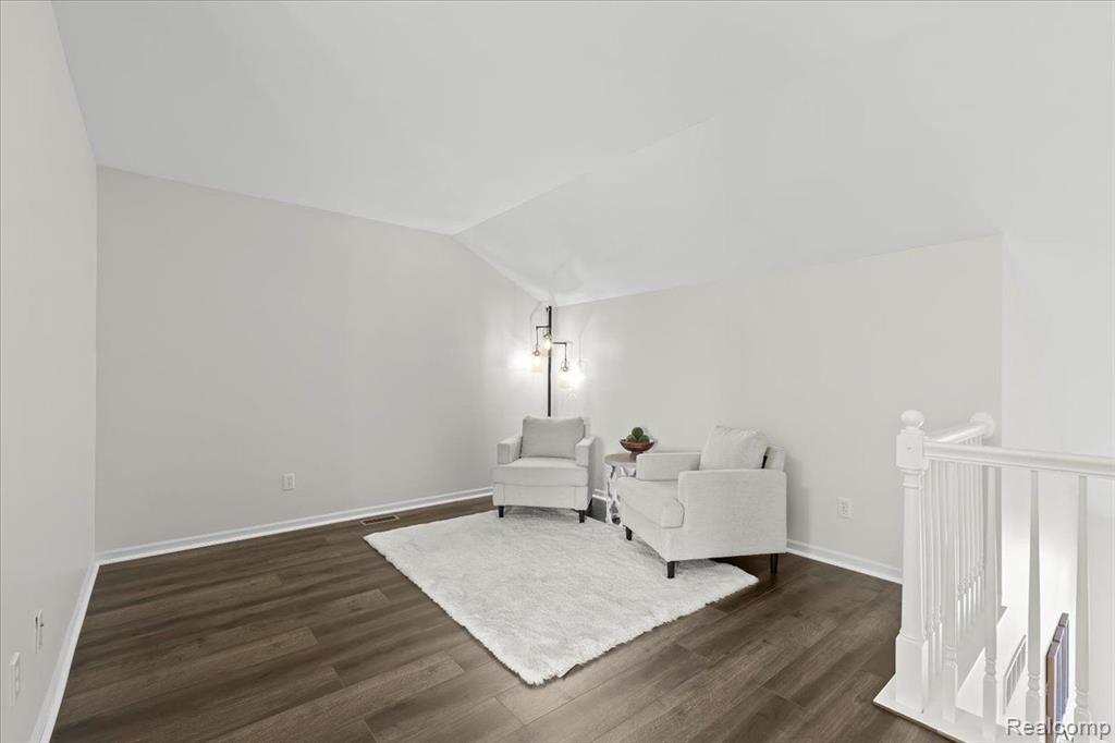 480 NEWBERRY Lane, Howell, MI 48843 — Photo 20