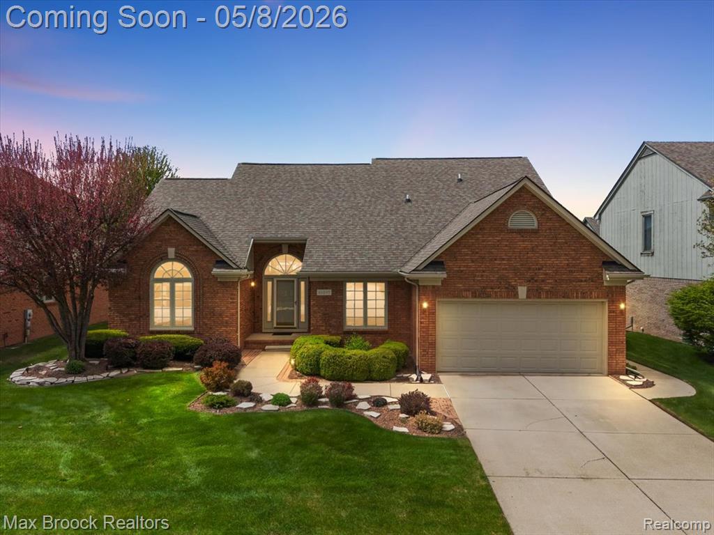 46597 Covington Drive, Macomb, MI 48044 — front exterior