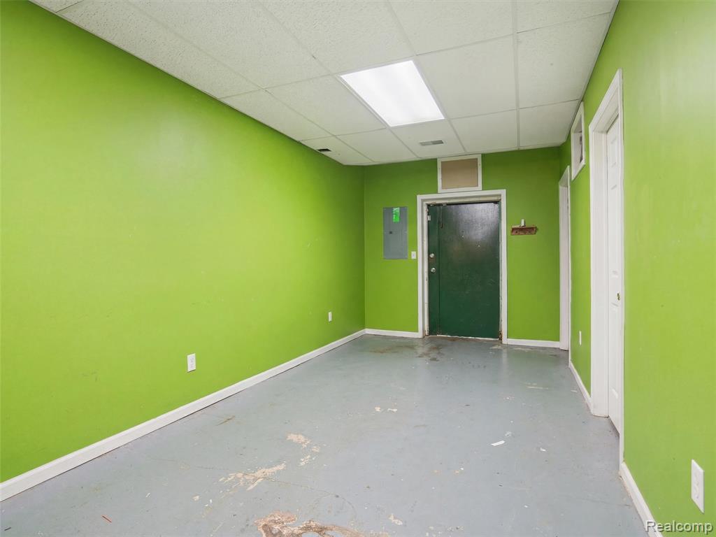 118 W State Street, Montrose, MI 48457 — Photo 11