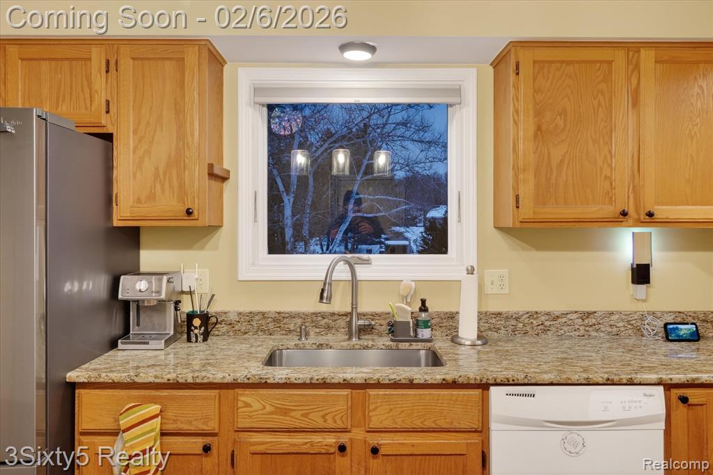 4730 Bretton Lane, Highland, MI 48356 — Photo 15