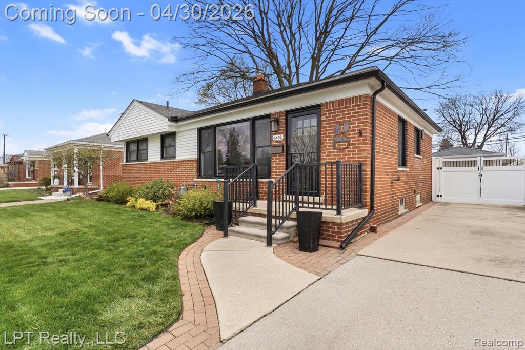 8439 Louise Avenue, Allen Park, MI 48101 — Photo 2