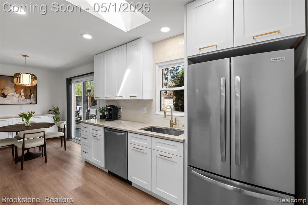 4422 THORNCROFT Avenue, Royal Oak, MI 48073 — Photo 14