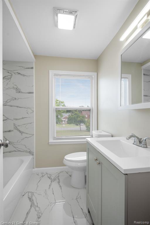 8771 E OUTER Drive, Detroit, MI 48213 — Photo 24