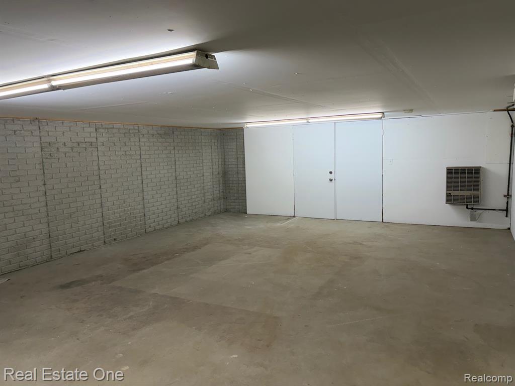 4937 Oak Park Drive, Clarkston, MI — Photo 21