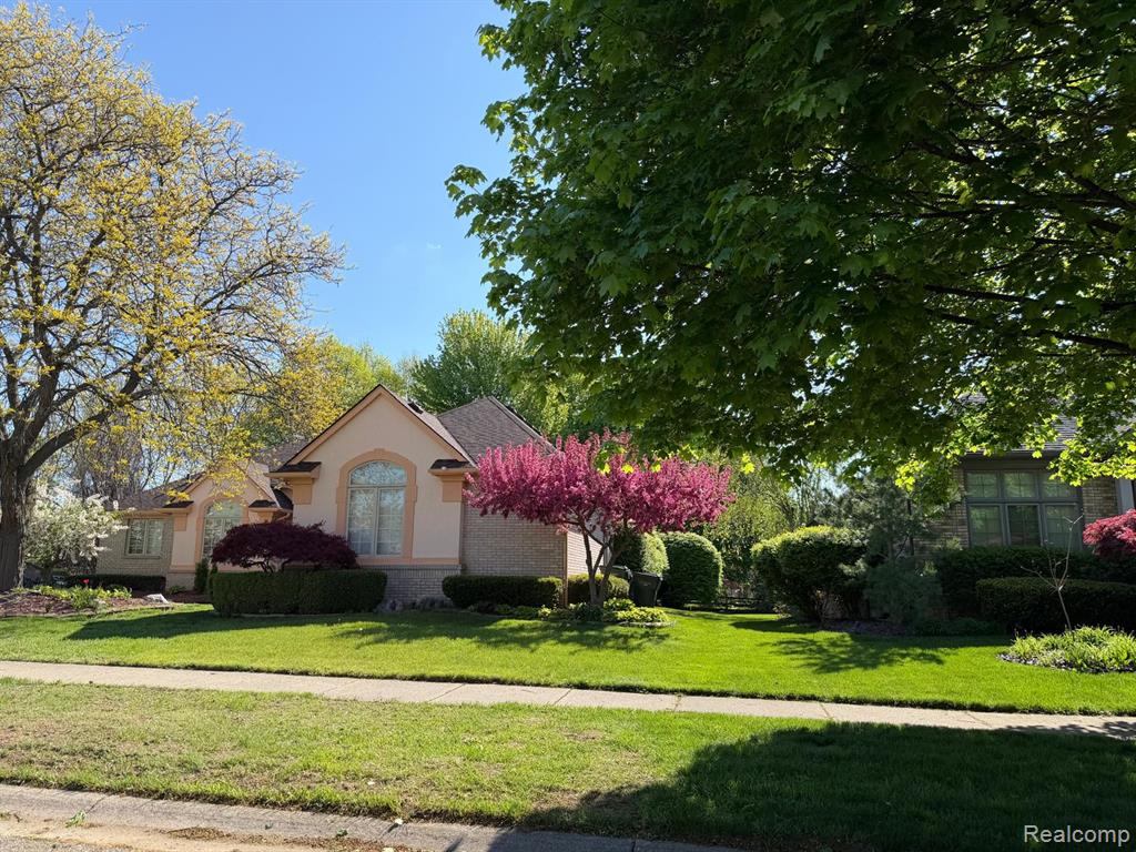 48280 ELMWOOD Drive, Shelby Twp, MI 48315 — Photo 65