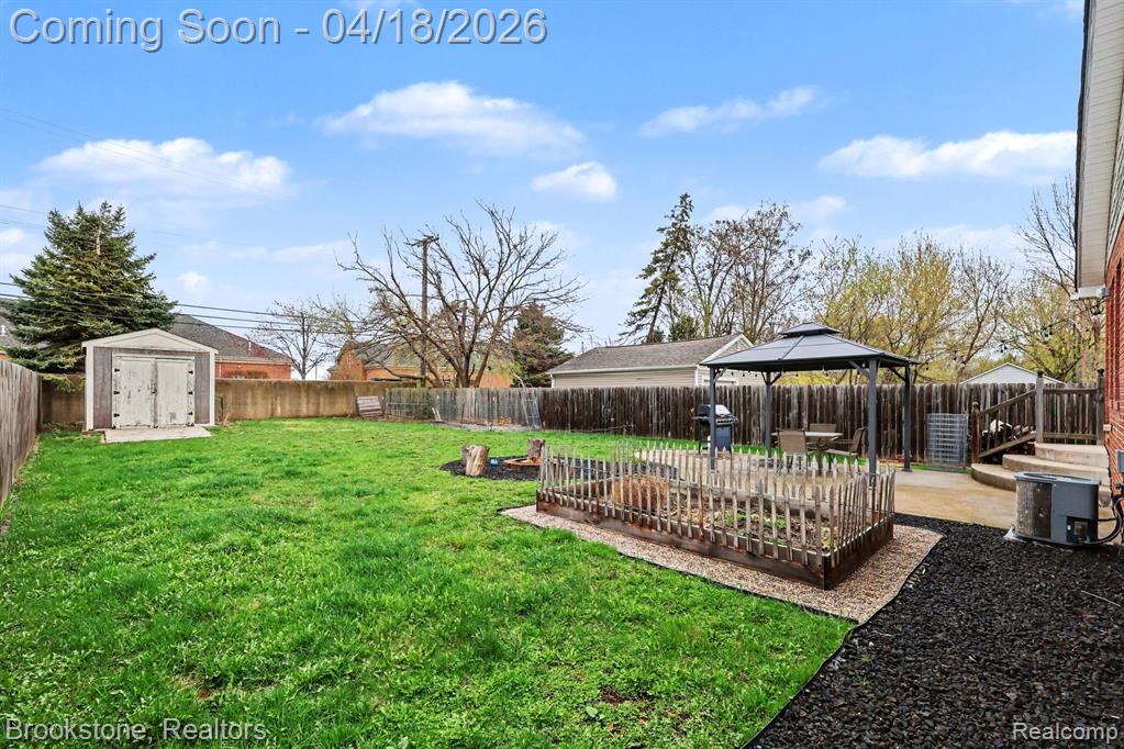 49671 Fuller Road, Chesterfield, MI — Photo 15