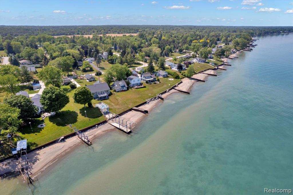 7937 Lakeview Drive, Lexington, MI 48450 — Photo 6