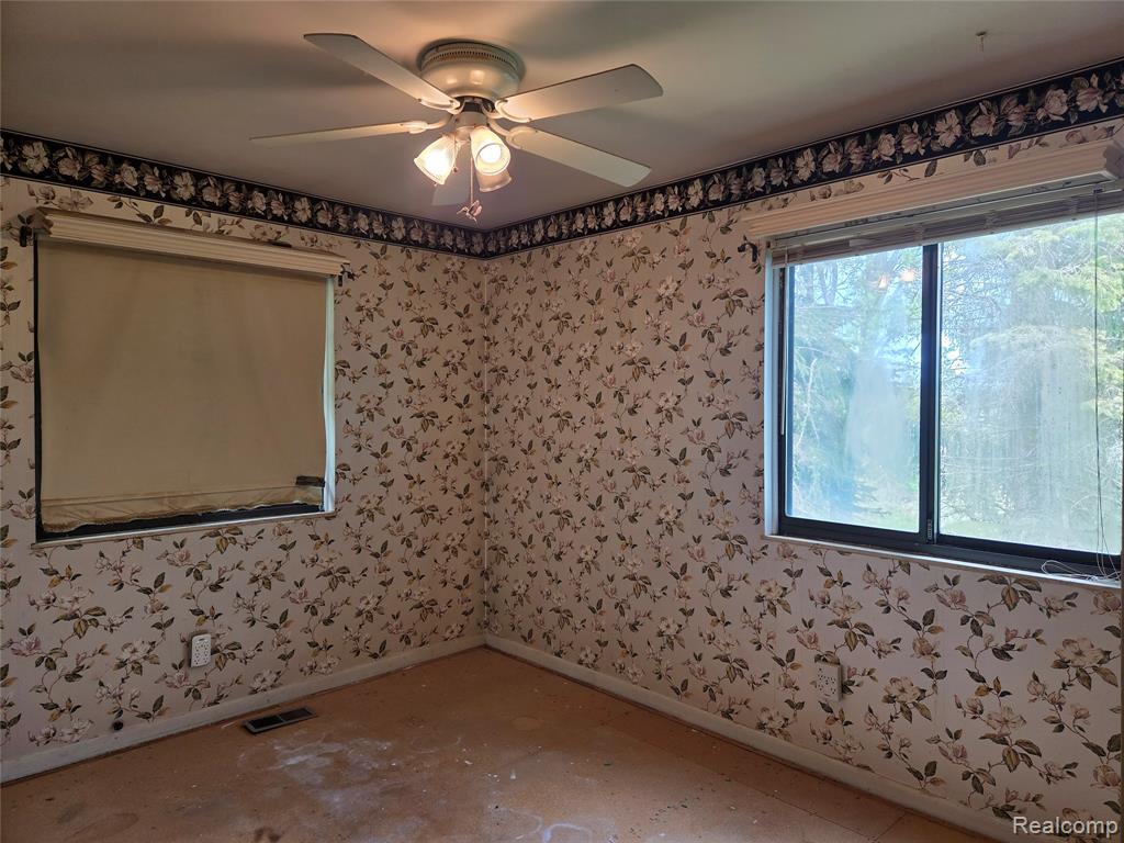 6300 Runyan Lake Road, Fenton, MI 48430 — Photo 15