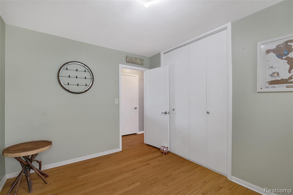 9086 Shannon Drive, Sterling Heights, MI 48314 — Photo 23