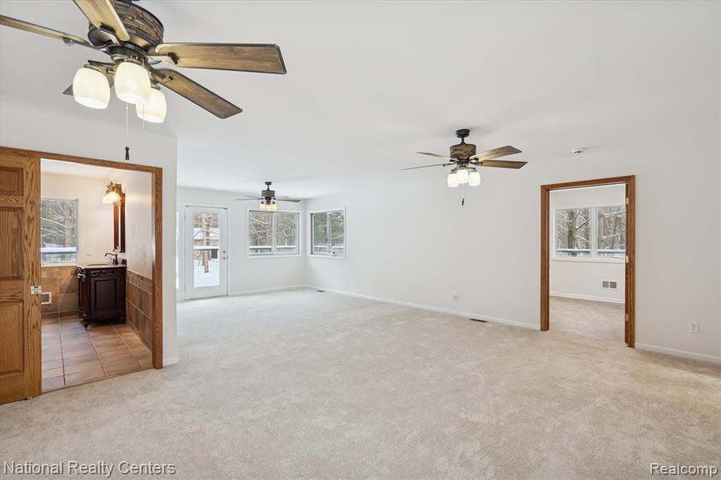 2807 Faussett Road, Howell, MI 48855 — Photo 32