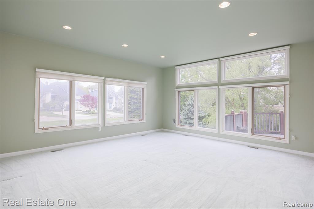 4149 Marlwood Drive, West Bloomfield, MI 48323 — Photo 24