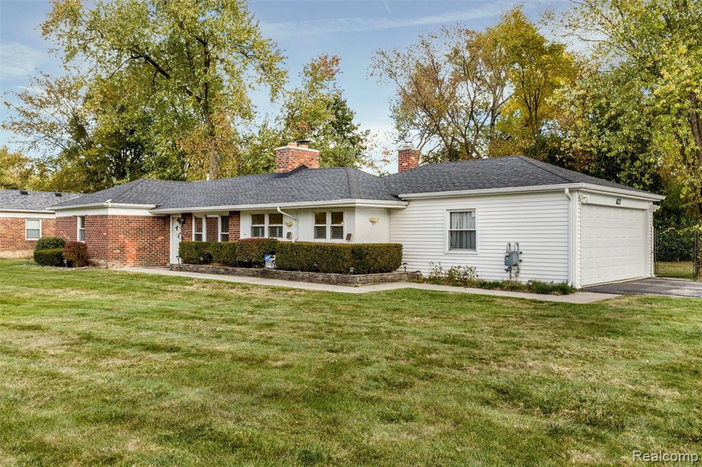 31220 Sheridan Drive, Beverly Hills, MI 48025 — Photo 34