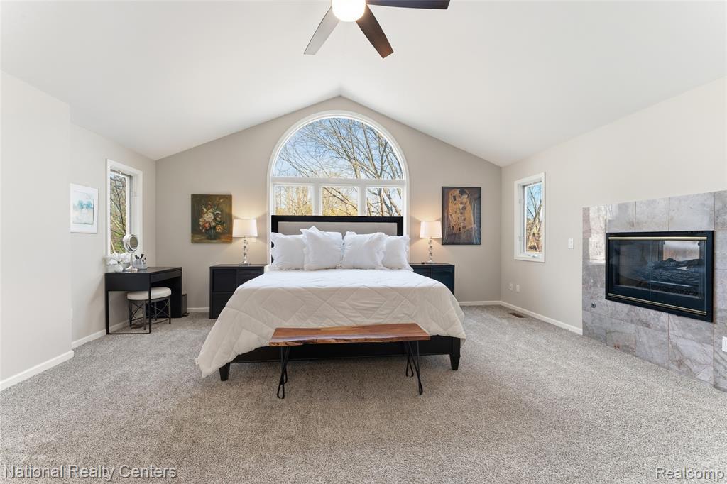 6276 N Shore Drive, West Bloomfield, MI 48324 — Photo 20