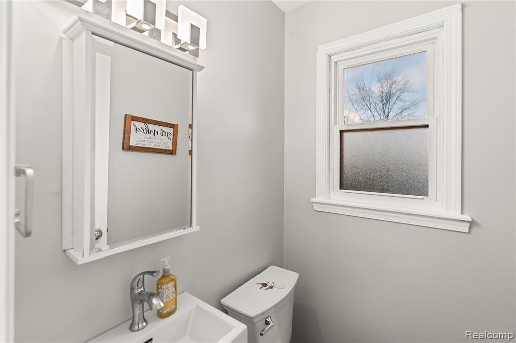 5411 Squire Lane, Flint, MI 48506 — Photo 11