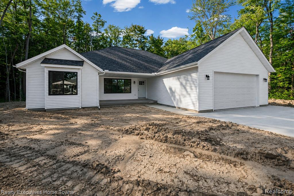 4251 Janice Court, Fort Gratiot, MI 48059