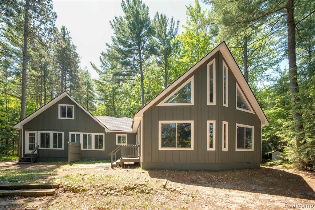 6954 AARWOOD Trail NW, Rapid City, MI 49676 — Photo 3