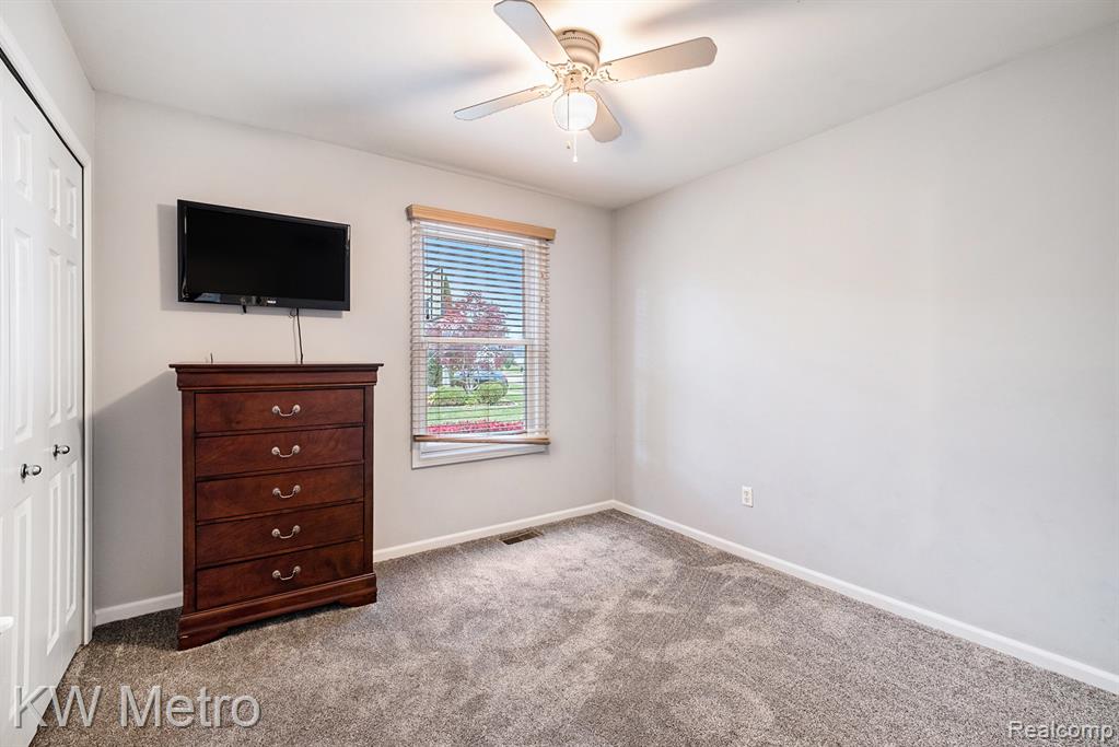 5506 Still Meadow Lane, Grand Blanc, MI 48439 — Photo 17