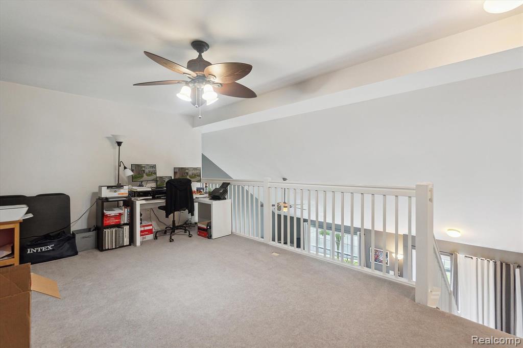 1012 SHIAWASSEE Circle, Howell, MI 48843 — Photo 22