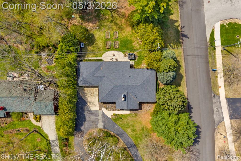 5211 Lakeshore Road, Fort Gratiot, MI 48059 — Photo 9
