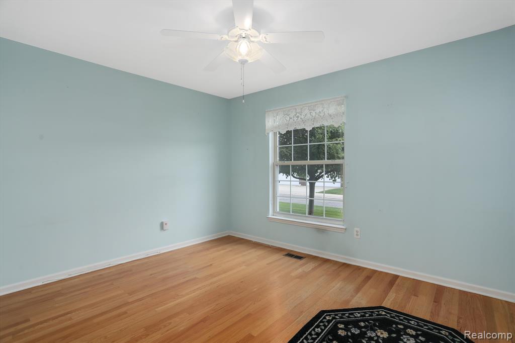 485 NEWCASTLE Lane, Romeo, MI 48065 — Photo 14