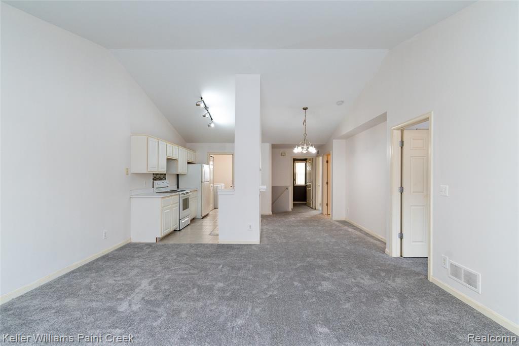6143 Century Court, Shelby Twp, MI 48316 — Photo 33
