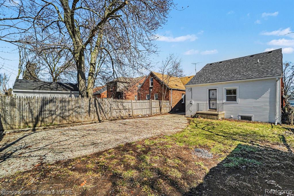 17147 Appoline Street, Detroit, MI 48235 — Photo 15