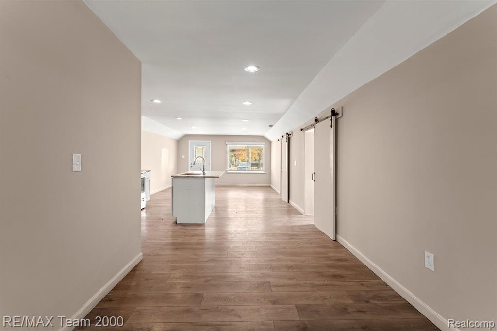 47461 VANKER Avenue, Shelby Twp, MI 48317 — Photo 19