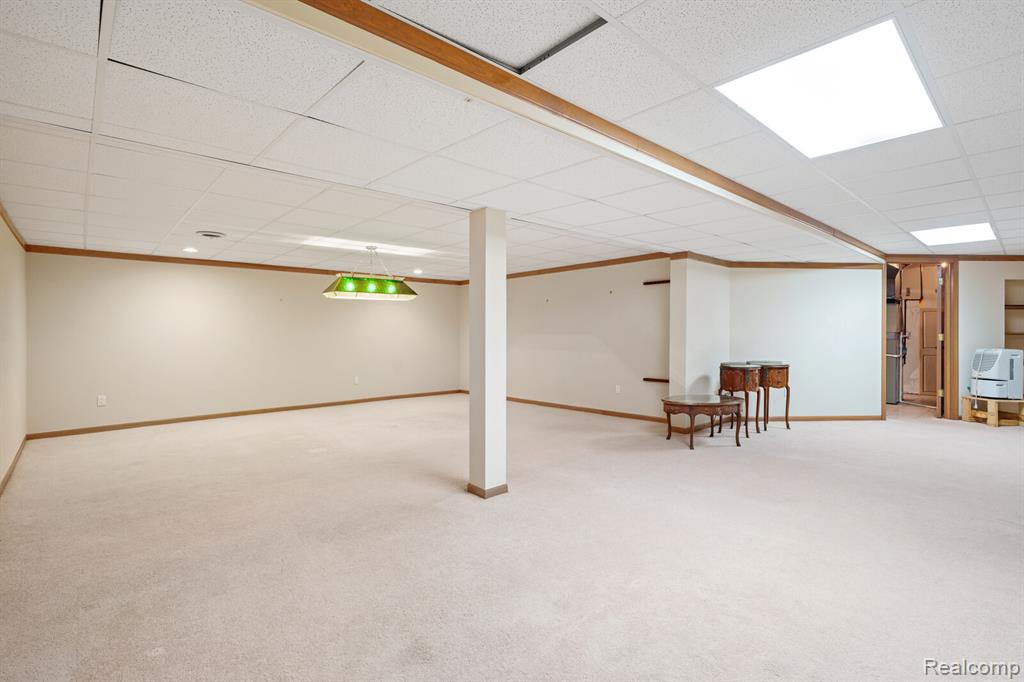 37622 Russett Drive, Farmington Hills, MI 48331 — Photo 20