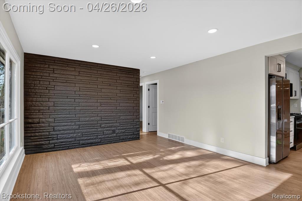 29807 Champine Street, Saint Clair Shores, MI 48082 — Photo 8