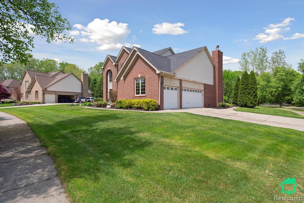 48578 WILDROSE Drive, Canton, MI 48187 — Photo 4