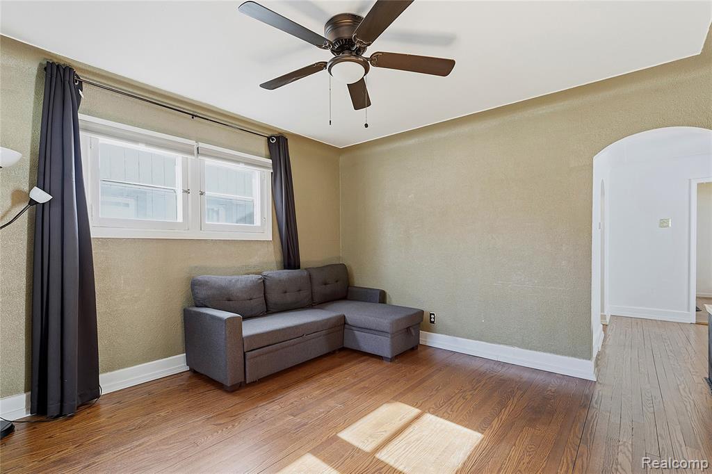 29025 Dawson Street, Garden City, MI — Photo 5
