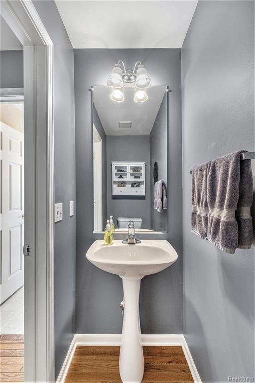9164 Parkside Drive, Grand Blanc, MI 48439 — Photo 13