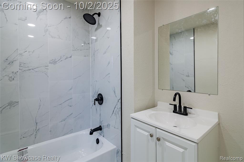 4255 Webb Street, Detroit, MI 48204 — Photo 26