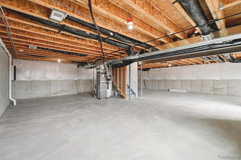 864 Kelpie Drive, Ann Arbor, MI 48108 — Photo 27