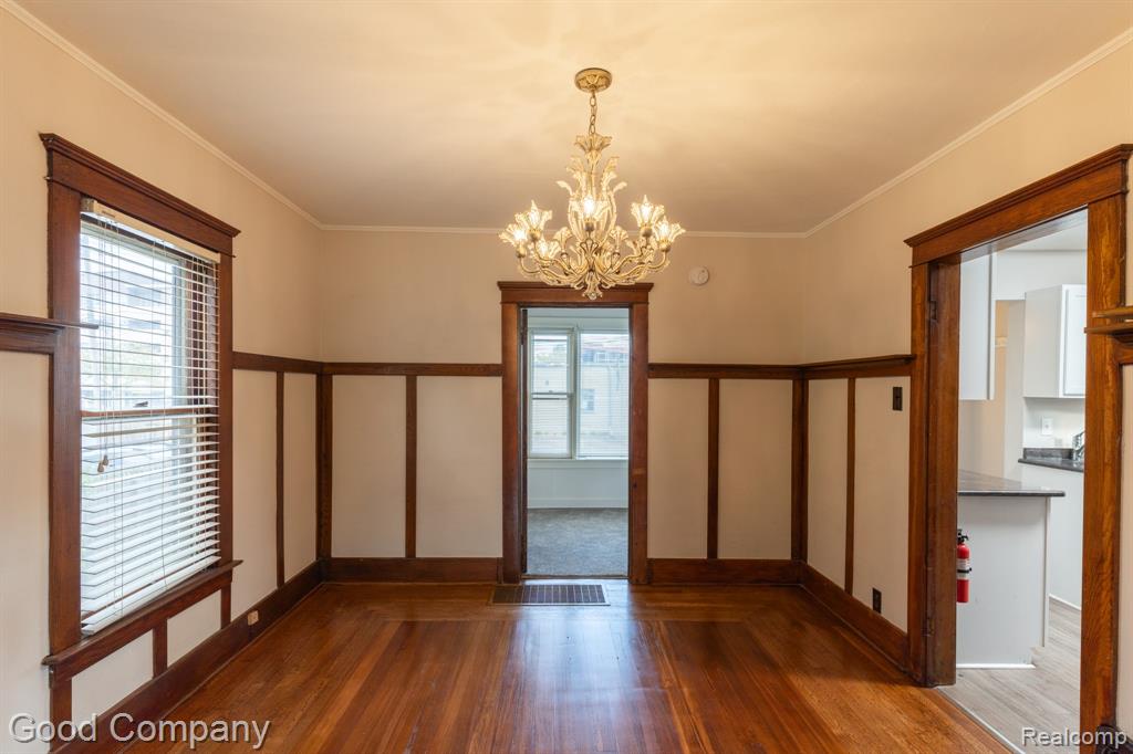 909 S Center Street, Royal Oak, MI 48067 — Photo 8