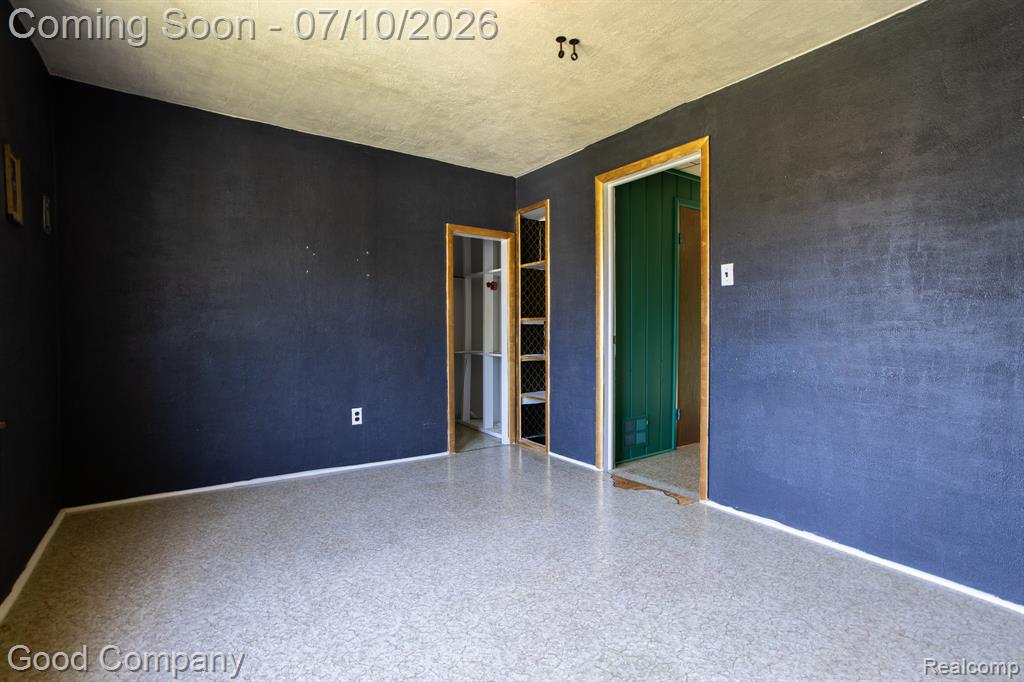 723 Pine Street, Wyandotte, MI 48192 — Photo 26