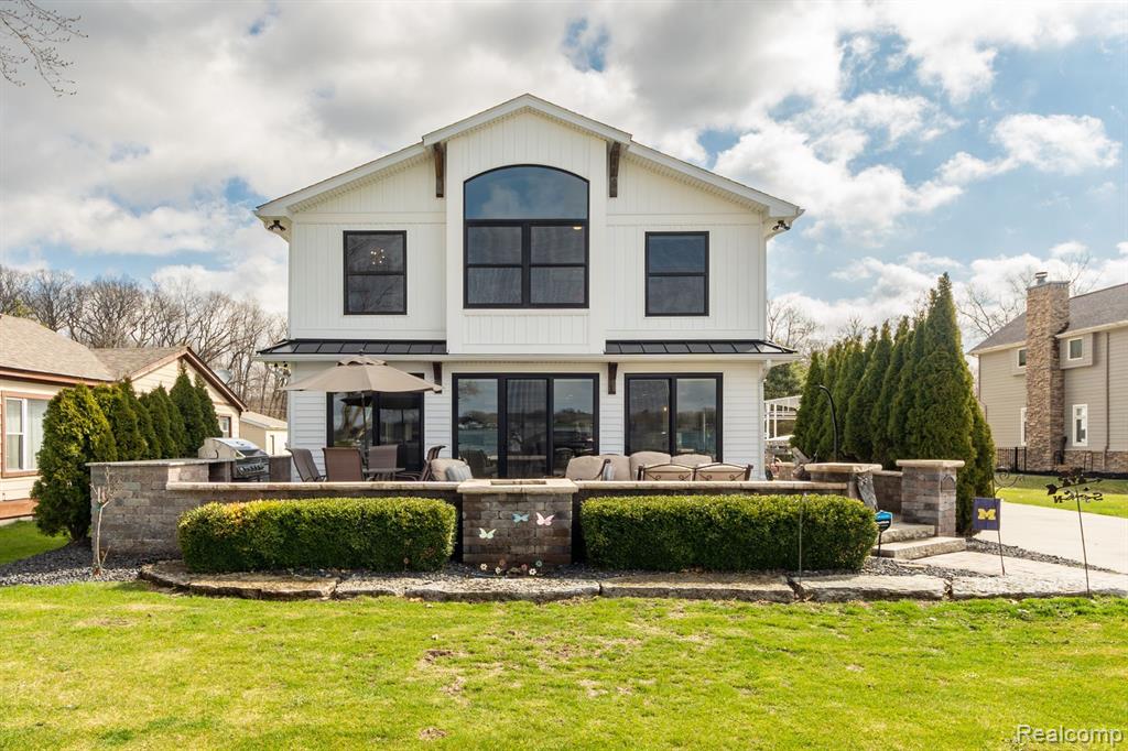 9235 SILVERSIDE, South Lyon, MI 48178 — Photo 48