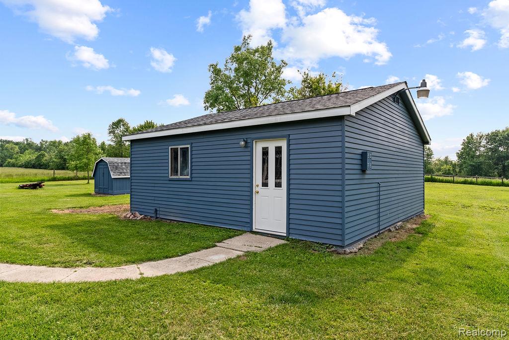 7287 Ray Road, Swartz Creek, MI 48473 — Photo 37