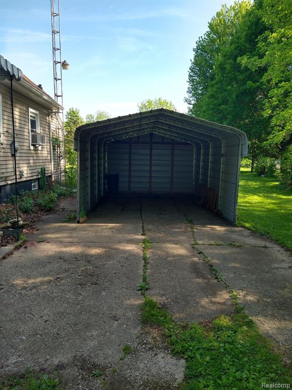 4169 Springfield Street, Burton, MI 48509 — Photo 10