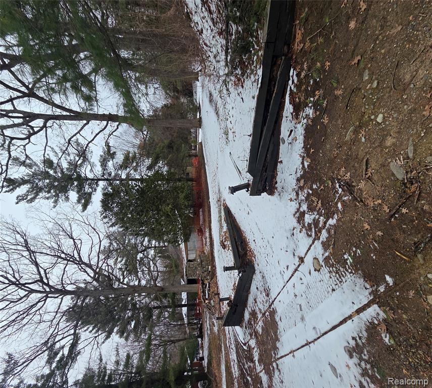 9515 Woodside Drive, Clarkston, MI 48348 — Photo 13