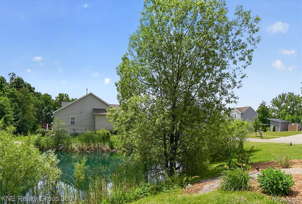 7067 Glenmeadow Court, Grand Blanc, MI 48439 — Photo 52