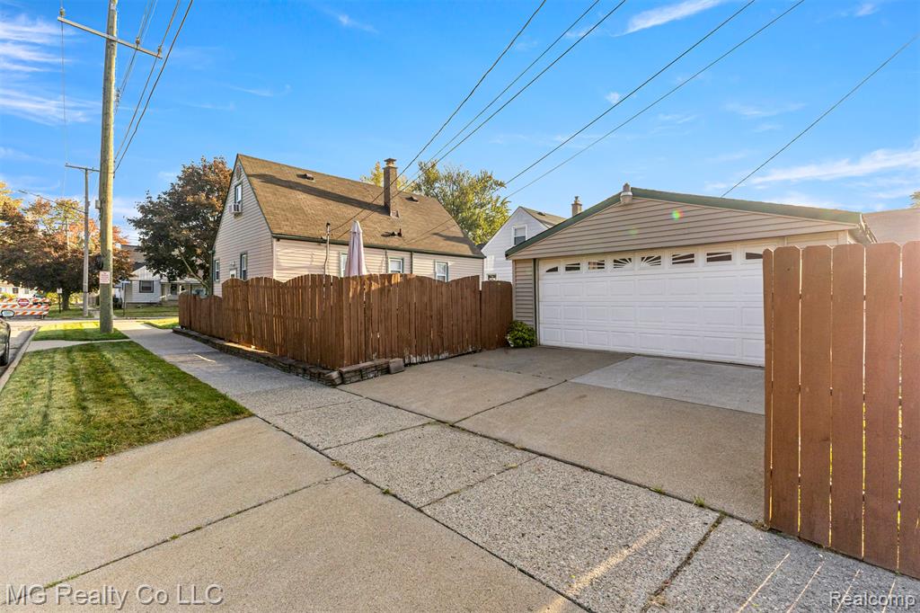 485 Garfield Avenue, Lincoln Park, MI 48146 — Photo 23