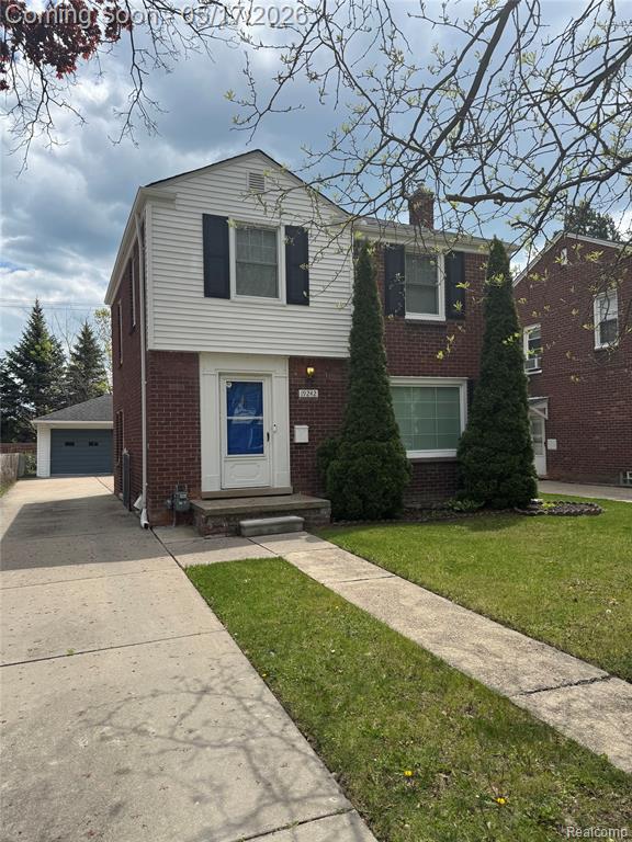 19242 Raymond Street, Grosse Pointe Woods, MI 48236 — front exterior