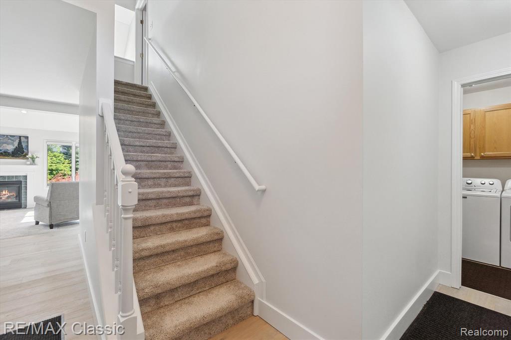 1202 ARBOR RIDGE Drive, 2, Brighton, MI 48116 — Photo 19
