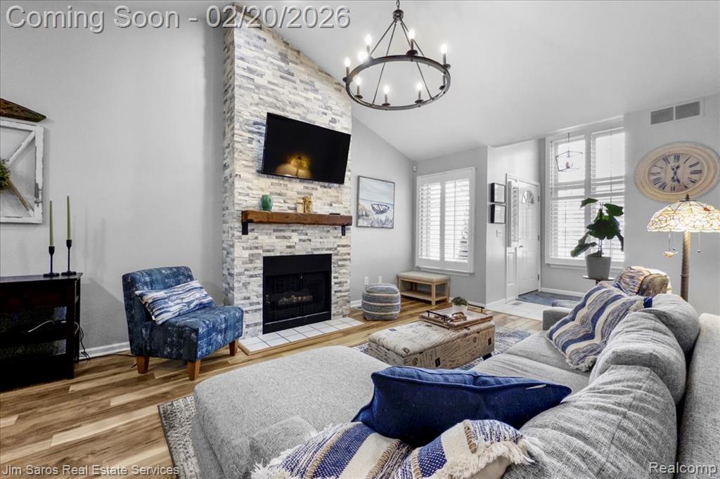 7 Canfield Circle, Dearborn Heights, MI 48127 — Photo 6