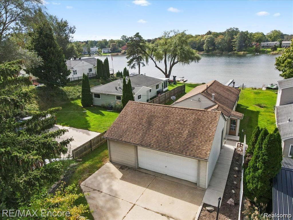 662 LAWSON Drive, Lake Orion, MI 48362 — Photo 31
